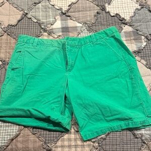 GAP Women’s Boyfriend Roll Up Vibrant Green Flat Front Shorts 12